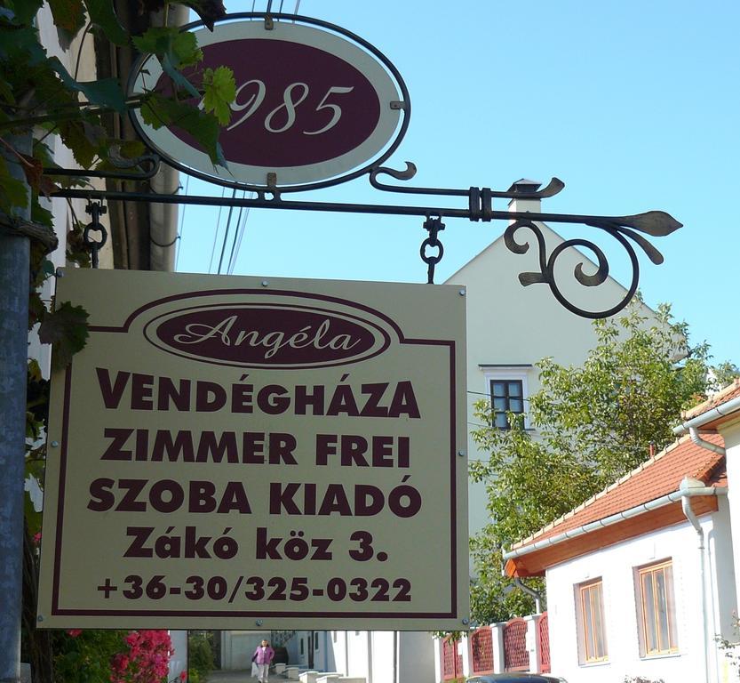 Angela Vendeghaz Hotel โทไก ภายนอก รูปภาพ